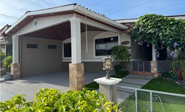 ARRAIJAN / RES. COLINAS DEL OESTE / 385M2 / 3 HABITACION / 1 OFICINA