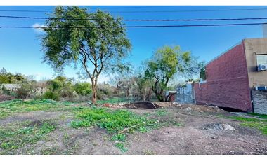 Venta de lote en calle Echeverria