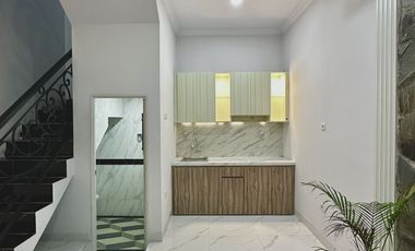 Rumah Mewah 1 M an dalam Townhouse Jagakarsa Jakarta selatan