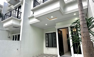 Rumah Mewah 1 M an dalam Townhouse Jagakarsa Jakarta selatan