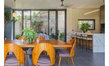 BRAND NEW VILLA DI ULUWATU