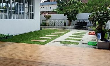 Rumah Mewah Kota Sukabumi 3 Lt, Kolam Renang + Bonus Tanah Kosong