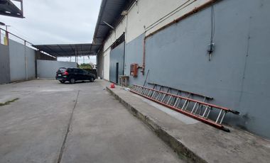 Alquiler de bodega y oficinas sector INMACONSA