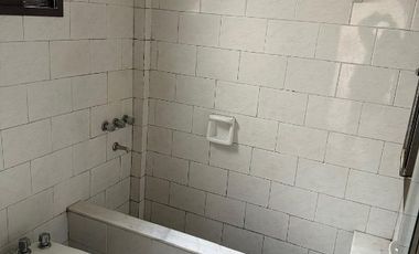 Departamento Tipo Casa en alquiler en Lanus Este
