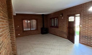Chalet en alquiler en El Carmencito