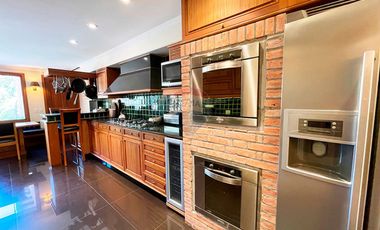 CASA 6 AMBIENTES EN VENTA BERNAL PISC/COCH/QUINCHO