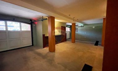 CASA 6 AMBIENTES EN VENTA BERNAL PISC/COCH/QUINCHO