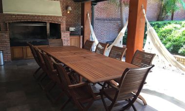 CASA 6 AMBIENTES EN VENTA BERNAL PISC/COCH/QUINCHO