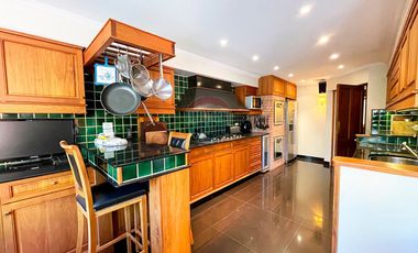 CASA 6 AMBIENTES EN VENTA BERNAL PISC/COCH/QUINCHO