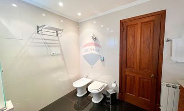 CASA 6 AMBIENTES EN VENTA BERNAL PISC/COCH/QUINCHO