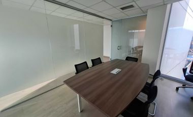 Oficina en arriendo en LO BARNECHEA