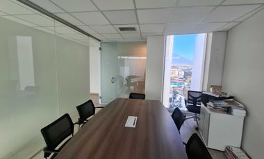 Oficina en arriendo en LO BARNECHEA