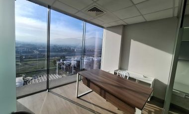 Oficina en arriendo en LO BARNECHEA