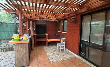 Casa en Arriendo en Carlos Silva Vildósola