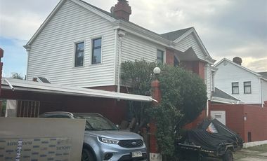 Casa en Arriendo en Carlos Silva Vildósola