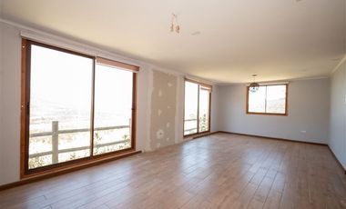 Casa en Venta en Alto de Olmué