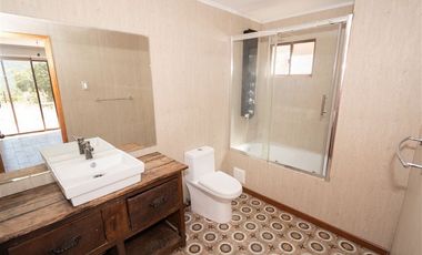 Casa en Venta en Alto de Olmué