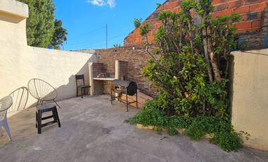 VENTA CASA 5 AMBIENTES RAMOS MEJIA LOTE PROPIO