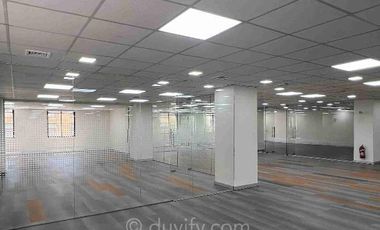 Oficina en Arriendo en Bandera 260