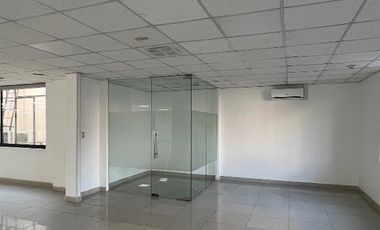 Oficina en Arriendo en Bandera 260