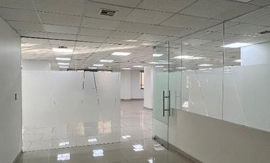 Oficina en Arriendo en Bandera 260