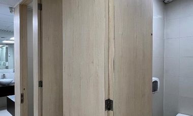 Oficina en Arriendo en Bandera 260