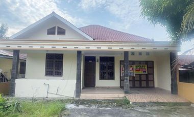 Dijual Rumah di Stabat - Halaman Luas