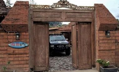Jual villa joglo trawas pacet