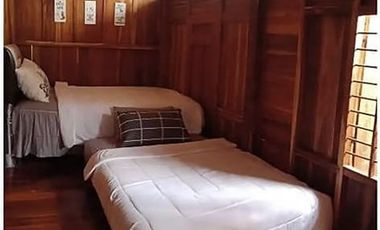 Jual villa joglo trawas pacet