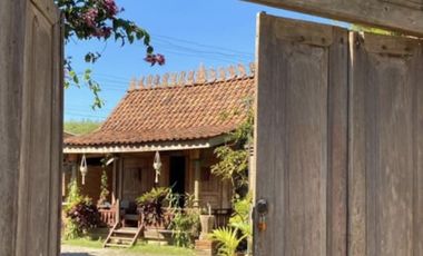 Jual villa joglo trawas pacet