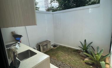 Dijual Rumah Modern ORCHARD PARK SERPONG NATURA CITY Strategis