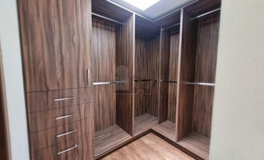 Casa en Renta, Calimaya, Lomas Virreyes, descubre la elegancia y confort ¡tu nuevo hogar te espera!