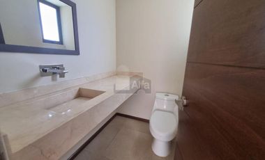 Casa en Renta, Calimaya, Lomas Virreyes, descubre la elegancia y confort ¡tu nuevo hogar te espera!