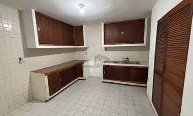 Casa en Venta ( en privada) Centro de Veracruz, Ver.