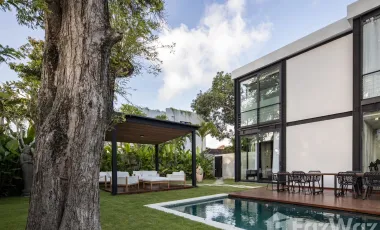 5 Bedroom Villa for sale in Kerobokan, Bali