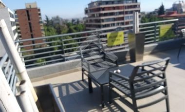 Oficina en Arriendo en Barrio Suecia/ Tobalaba/ Edificio Conexión