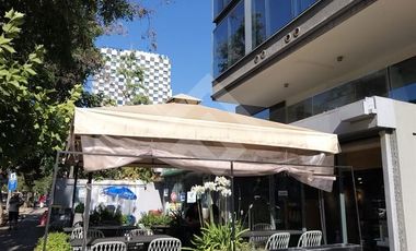 Oficina en Arriendo en Barrio Suecia/ Tobalaba/ Edificio Conexión