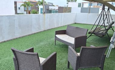 Casa en renta en Puebla en Lomas de Angelipolis II  parque  Plata