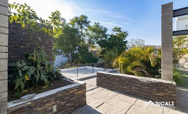 Casa en venta con alberca con vista campo de golf en Las Cañadas, Zapopan