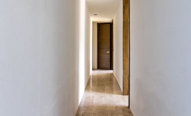 Casa en venta con alberca con vista campo de golf en Las Cañadas, Zapopan