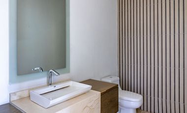 Casa en venta con alberca con vista campo de golf en Las Cañadas, Zapopan