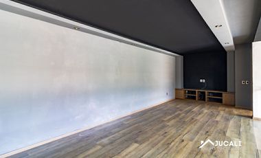 Casa en venta con alberca con vista campo de golf en Las Cañadas, Zapopan