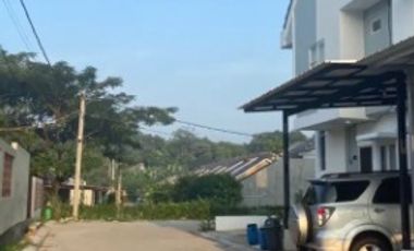 Dijual Rumah Strategis dekat Tol BSD di Sanur Valley Gn Sindur Bogor