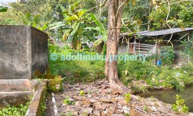 Rumah dengan tanah luas di tepi jalan utama blabak, mungkid, magelang