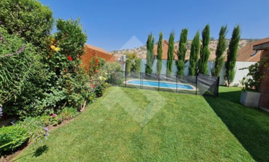 Casa en Arriendo en Camino la Cumbre