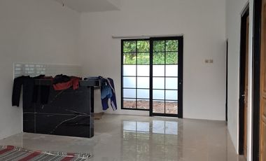 THE VILLA ARCADIA HUNIAN EXCLUSIVE DI GUNUNG PATI SEMARANG