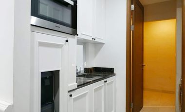 Dijual NEGO Condo Taman Anggrek 2BR Fully Furnished JakBar Grogol