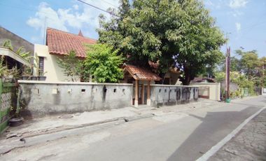 Rumah Murah Luas Tengah Kota Solo Dekat Ke Syeikh Zayed