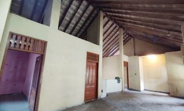 Rumah Murah Luas Tengah Kota Solo Dekat Ke Syeikh Zayed