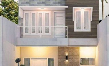 Jual Rumah 2 Lantai minimalis Plus Kolam renang